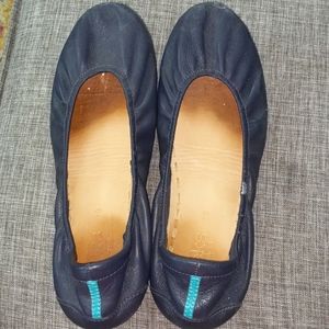 Navy matte tieks